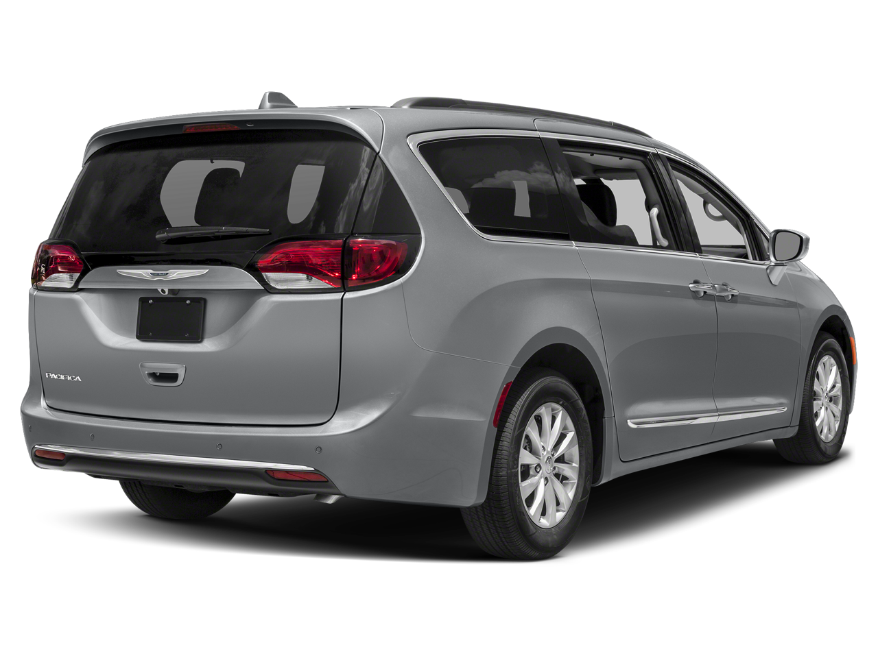 Used 2018 Chrysler Pacifica Touring Plus with VIN 2C4RC1FG6JR102158 for sale in Appleton, WI