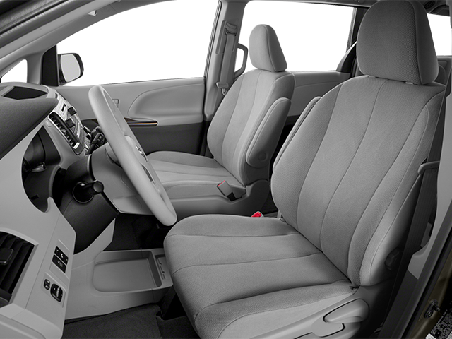 2014 Toyota Sienna 5dr 7-Pass Van V6 LE AAS FWD (Natl)