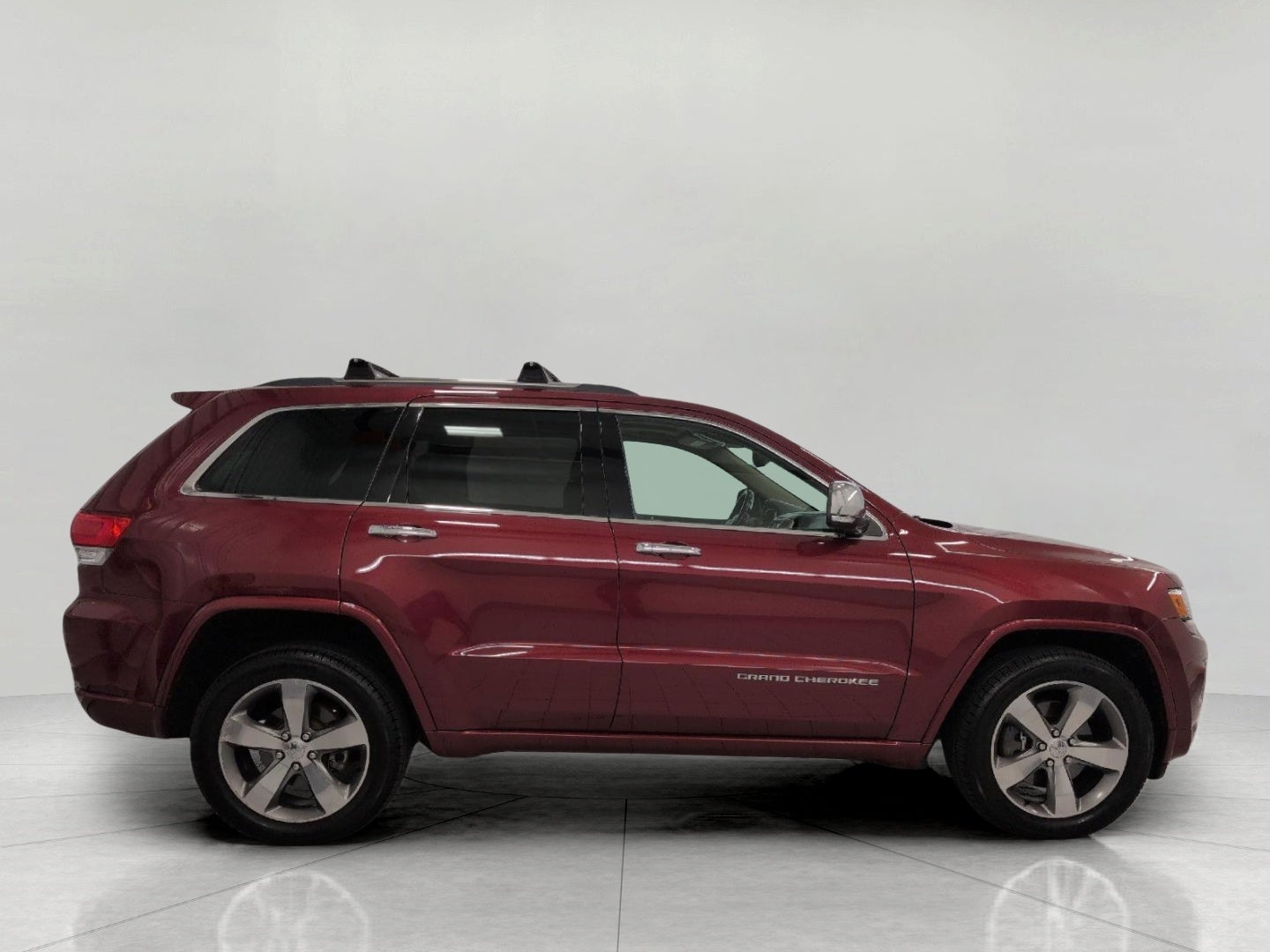 2014 Jeep Grand Cherokee 4WD 4dr Overland