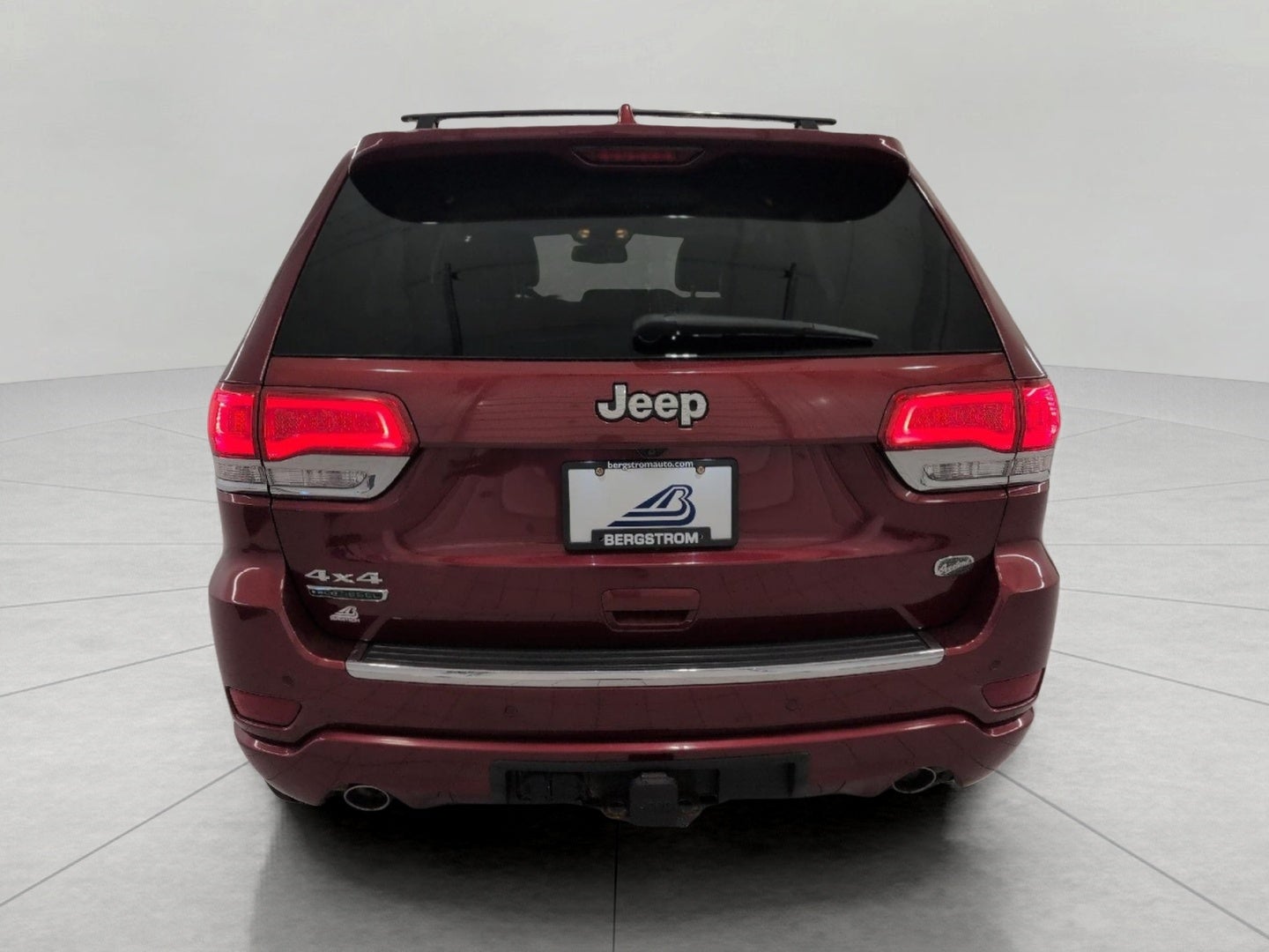 2014 Jeep Grand Cherokee 4WD 4dr Overland