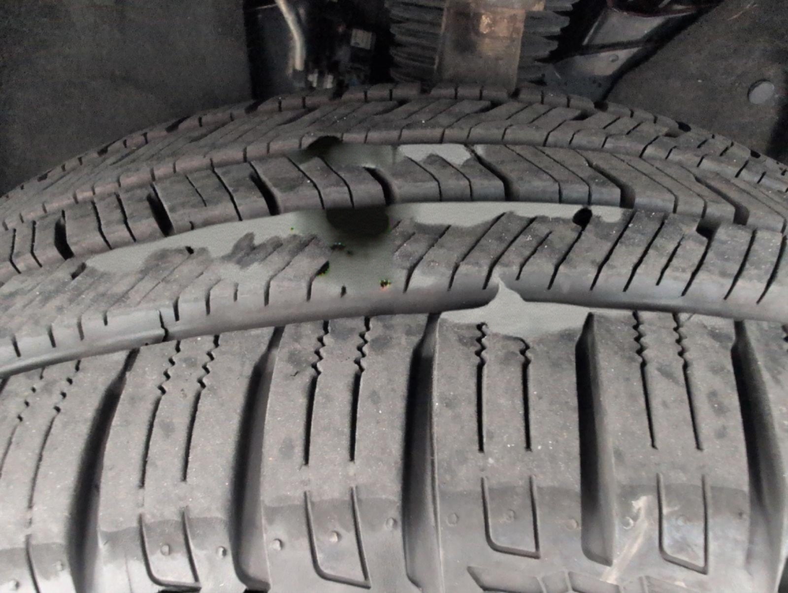 2014 Jeep Grand Cherokee 4WD 4dr Overland