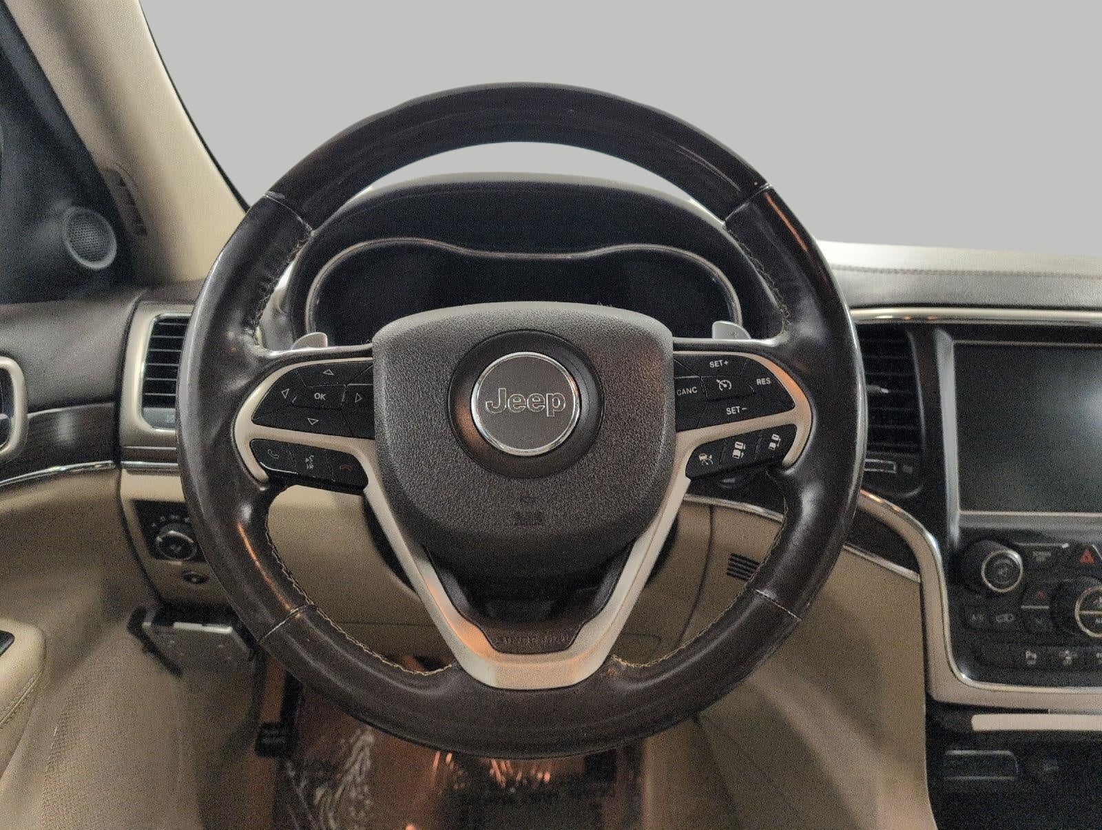 2014 Jeep Grand Cherokee 4WD 4dr Overland