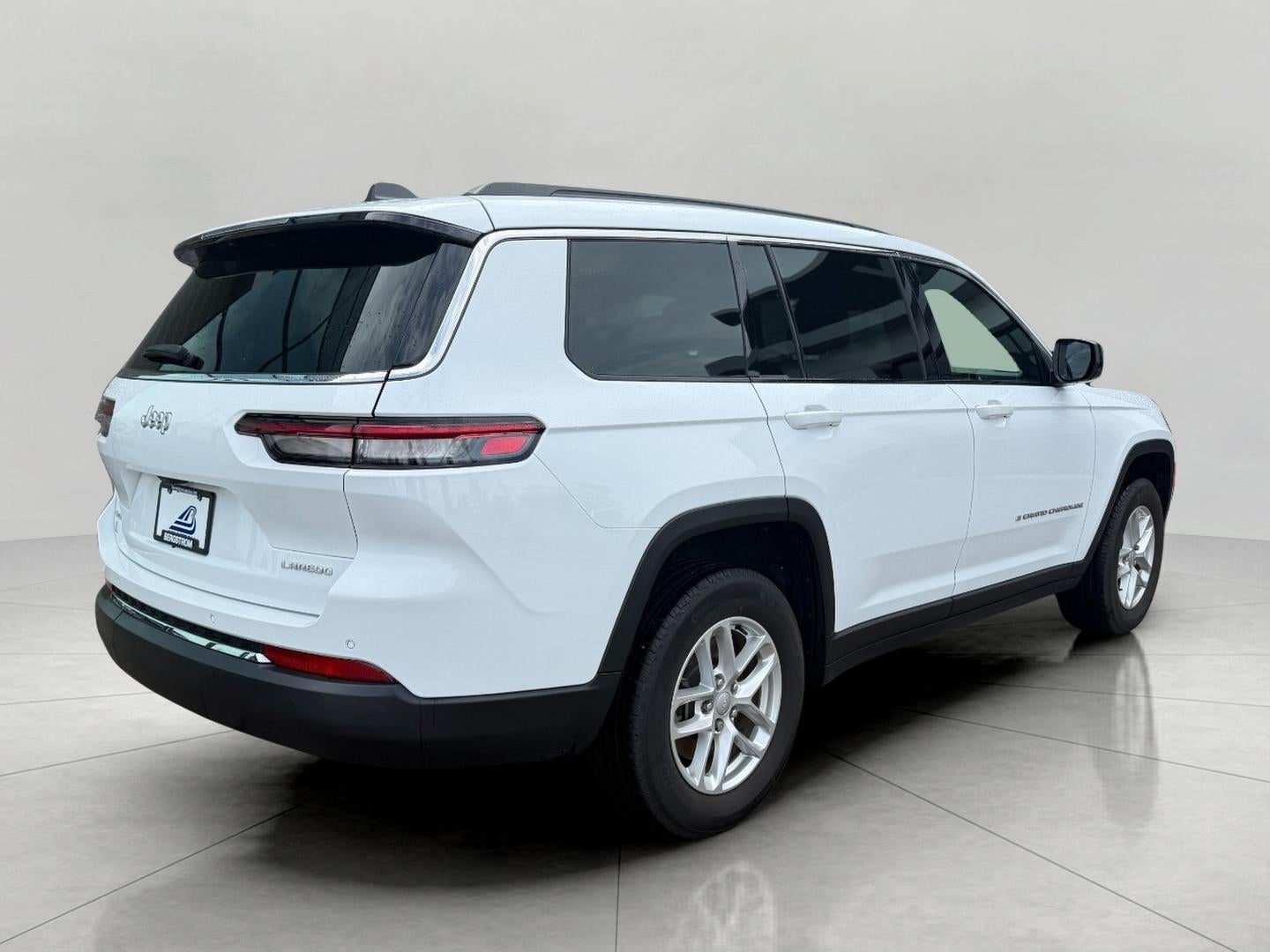 2025 Jeep Grand Cherokee Laredo 4x4