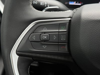 2025 Jeep Grand Cherokee Laredo 4x4