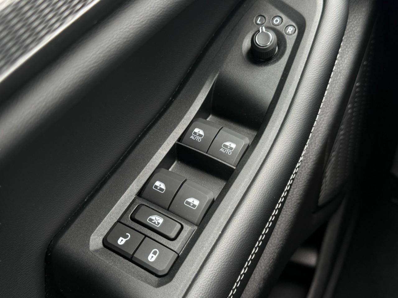 2025 Jeep Grand Cherokee Laredo 4x4