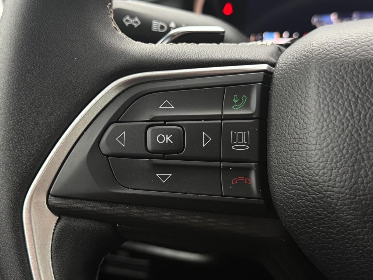 2024 Jeep Grand Cherokee L Laredo