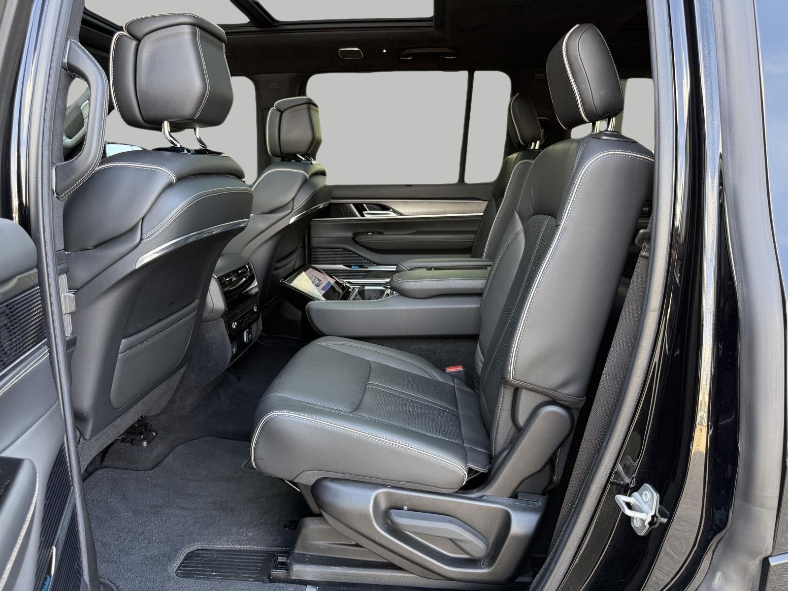 2022 Jeep Grand Wagoneer Series II 4x4