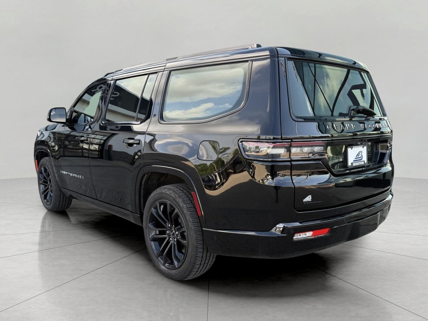 2022 Jeep Grand Wagoneer Series II 4x4