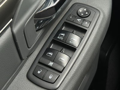 2018 RAM 1500 Big Horn 4x4 Crew Cab 5'7" Box