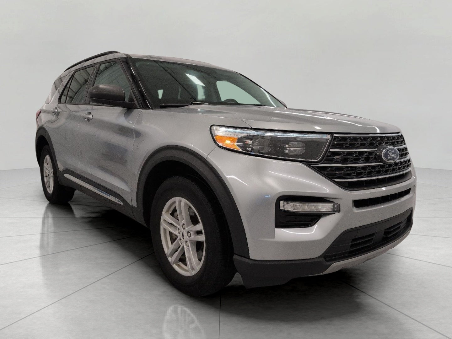 2024 Ford Explorer XLT 4WD