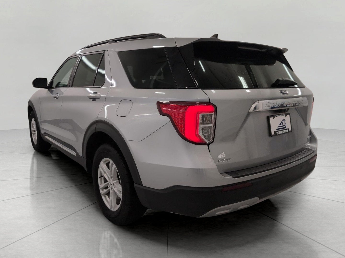 2024 Ford Explorer XLT 4WD