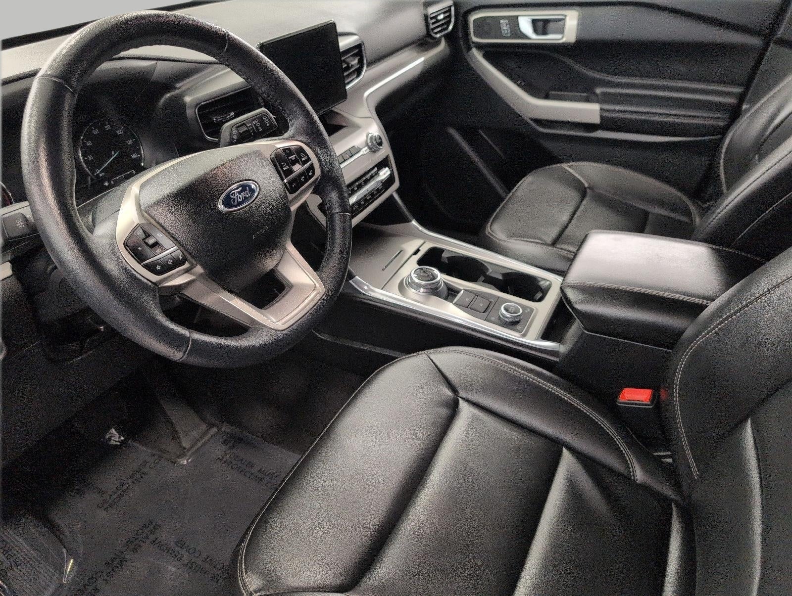 2024 Ford Explorer XLT 4WD