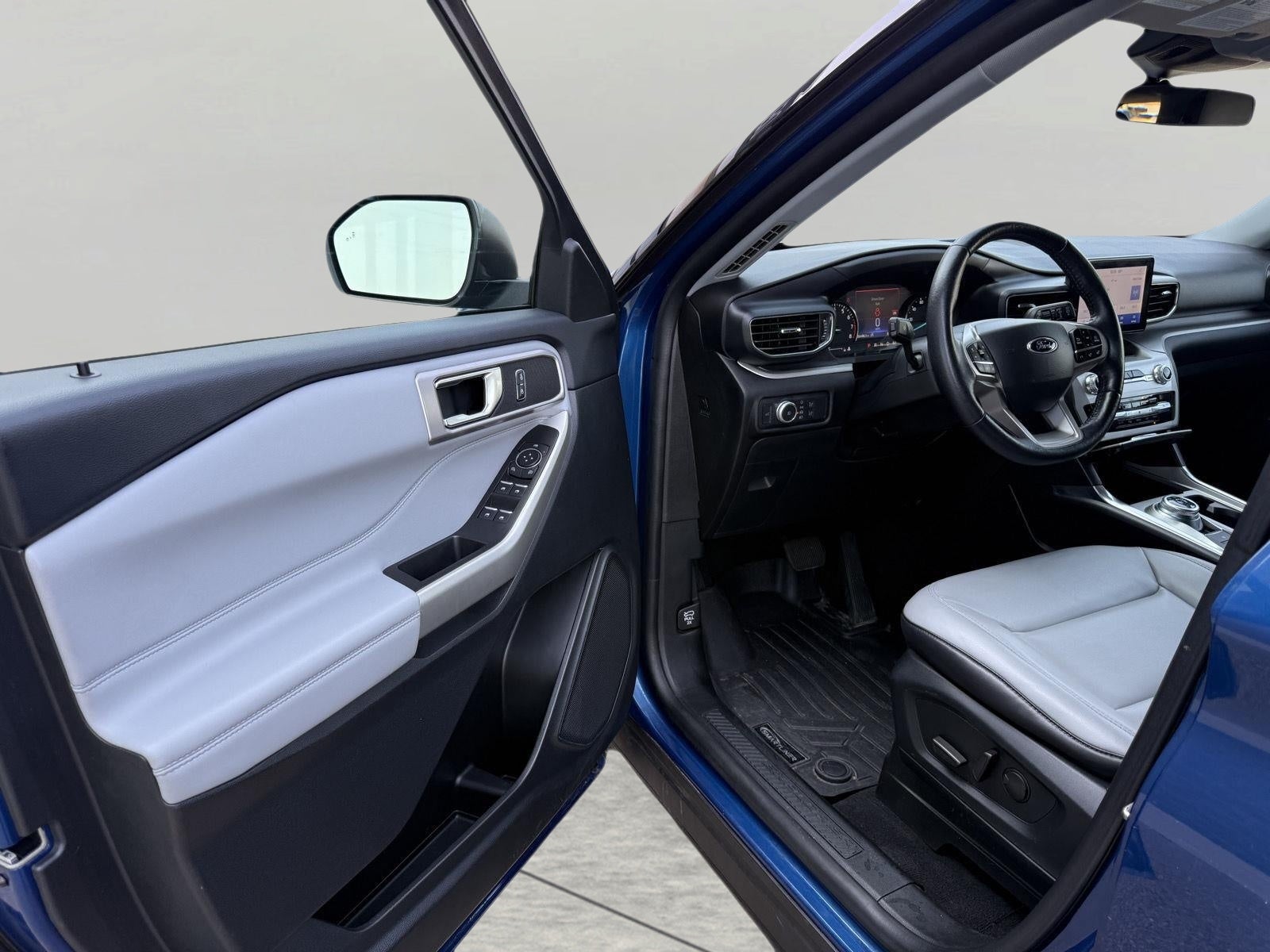 2021 Ford Explorer XLT 4WD