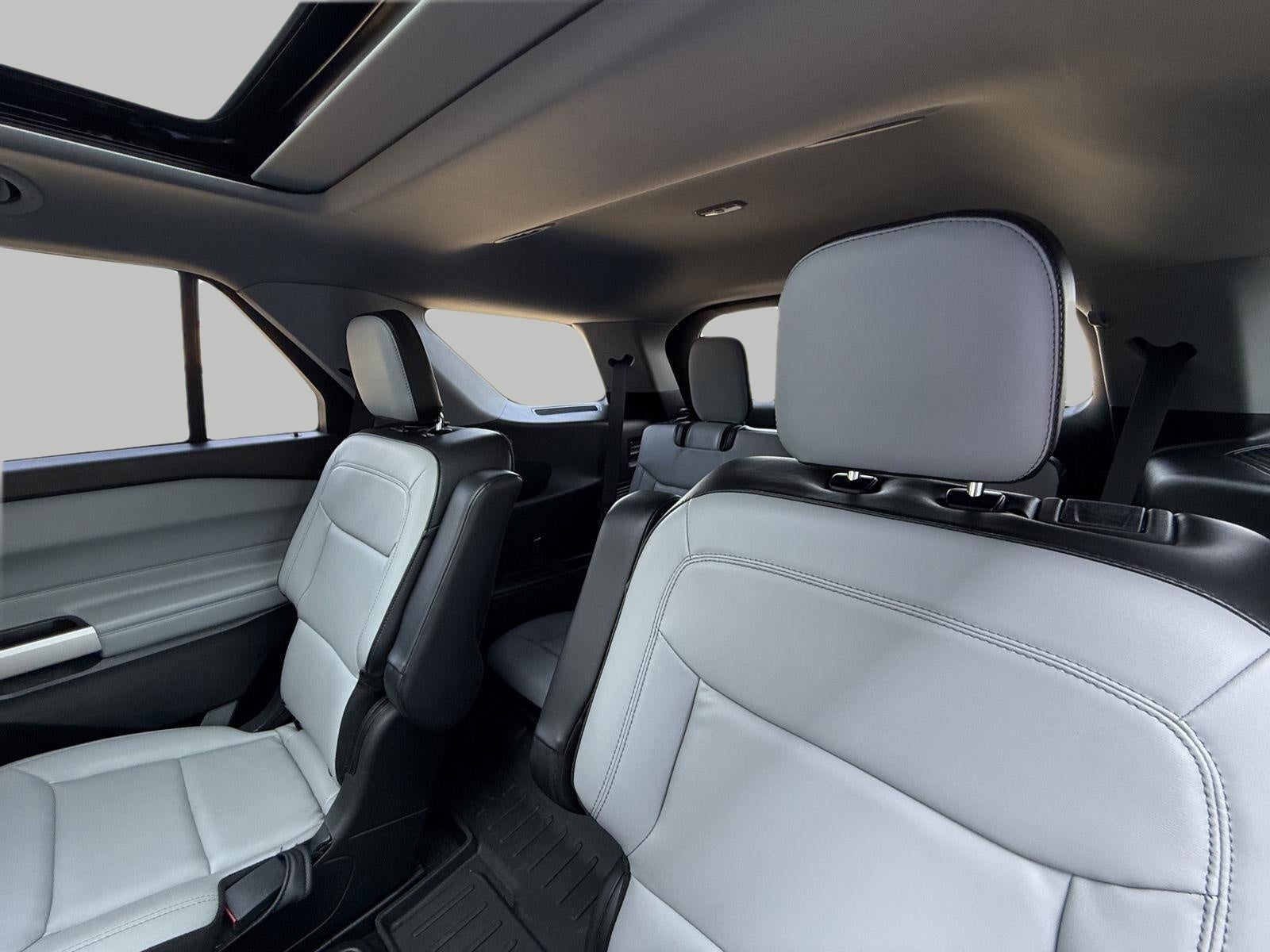 2021 Ford Explorer XLT 4WD