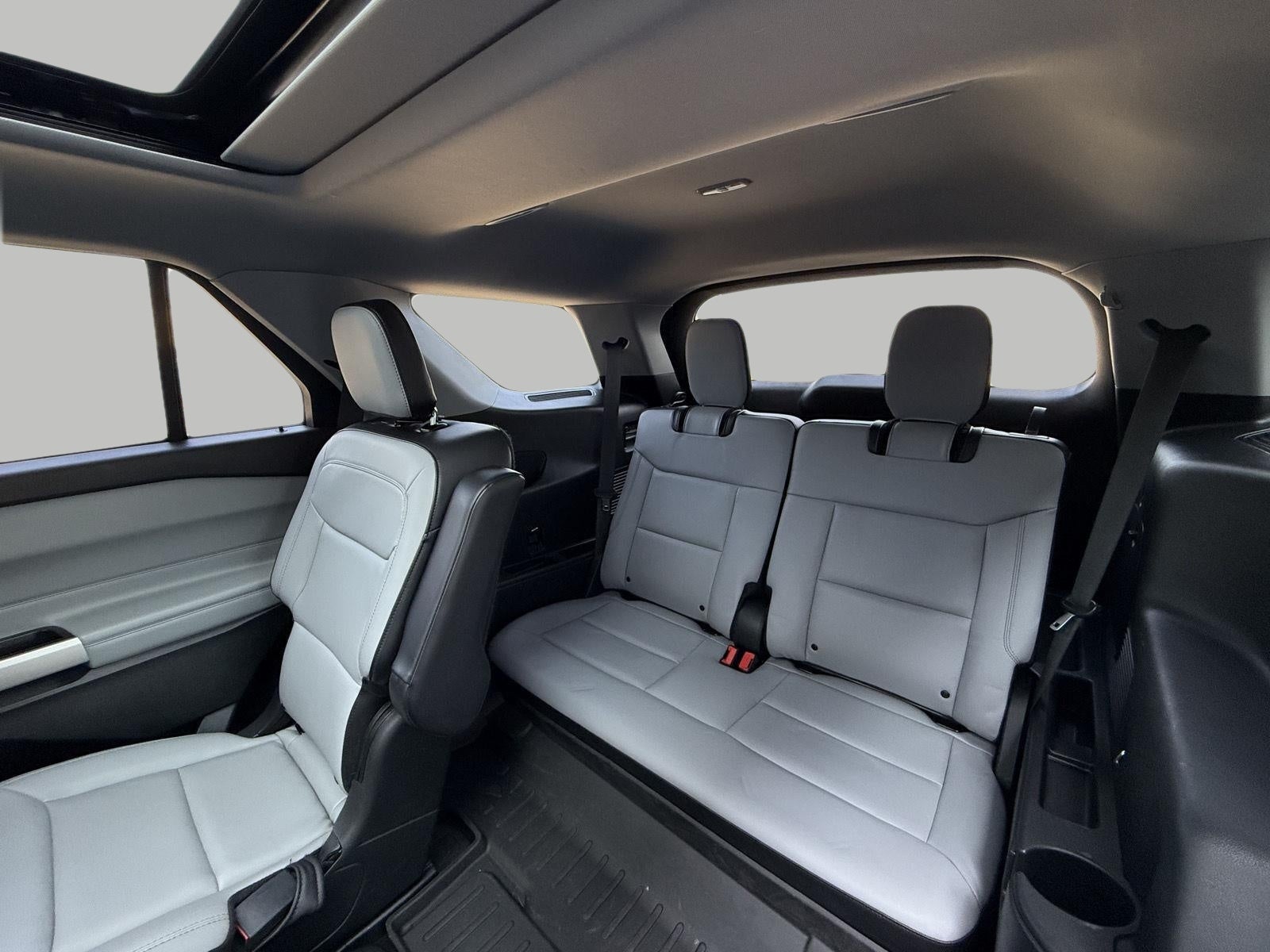 2021 Ford Explorer XLT 4WD