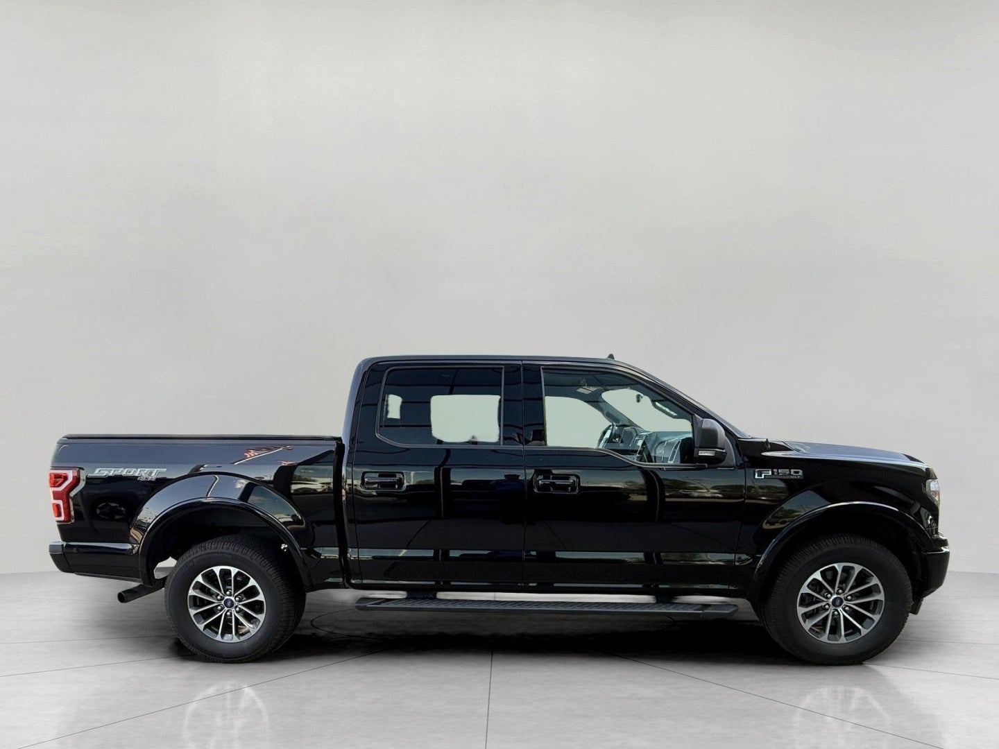 2020 Ford F-150 XL 4WD SuperCrew 5.5' Box