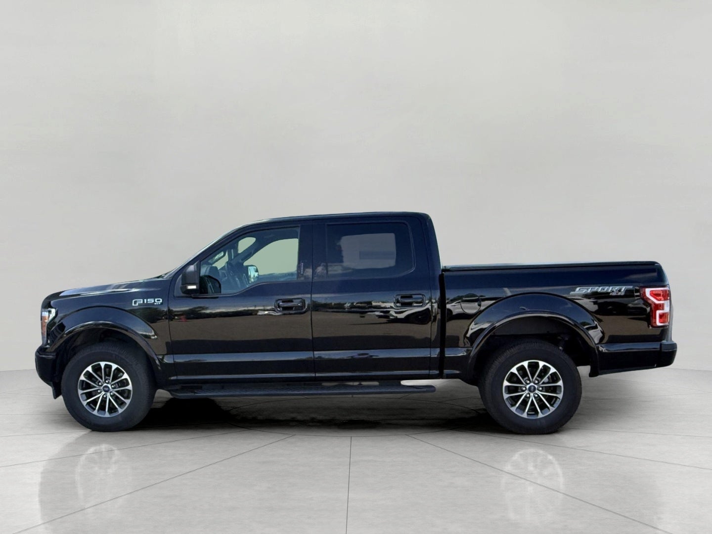 2020 Ford F-150 XL 4WD SuperCrew 5.5' Box