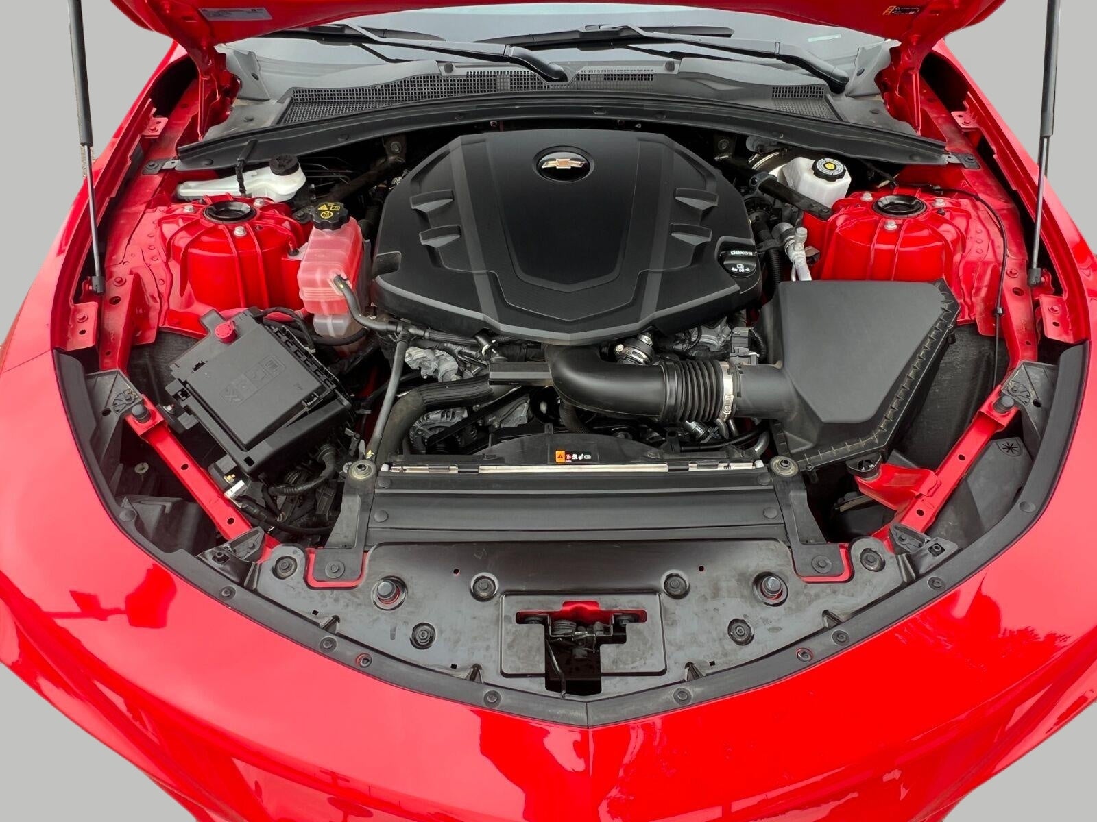 2018 Chevrolet Camaro 2dr Convertible 1LT