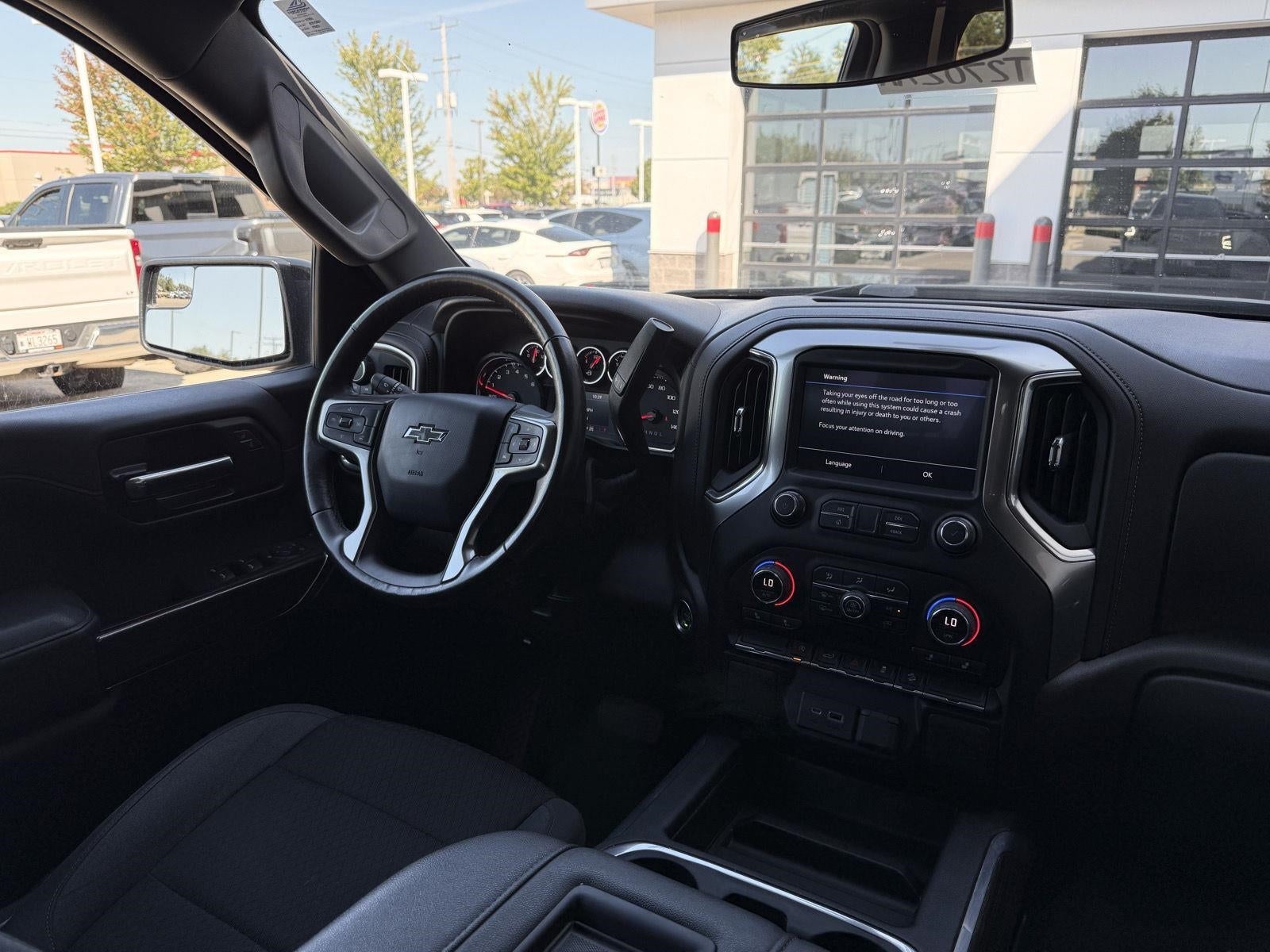 2022 Chevrolet Silverado 1500 LTD Crew Cab Short Box 4-Wheel Drive RST
