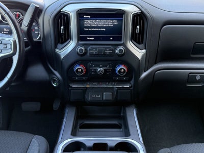 2022 Chevrolet Silverado 1500 LTD Crew Cab Short Box 4-Wheel Drive RST