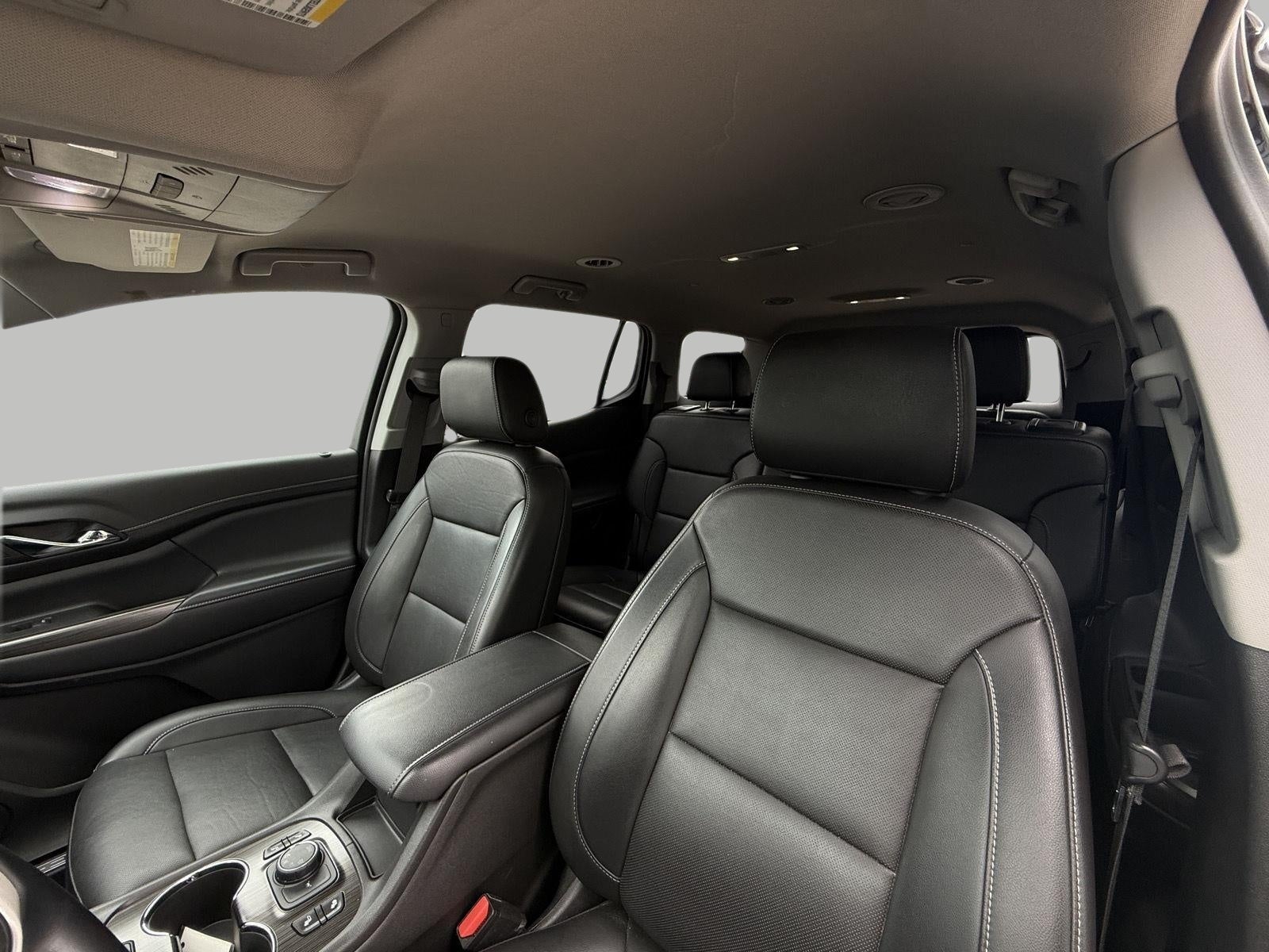 2023 GMC Acadia AWD SLT