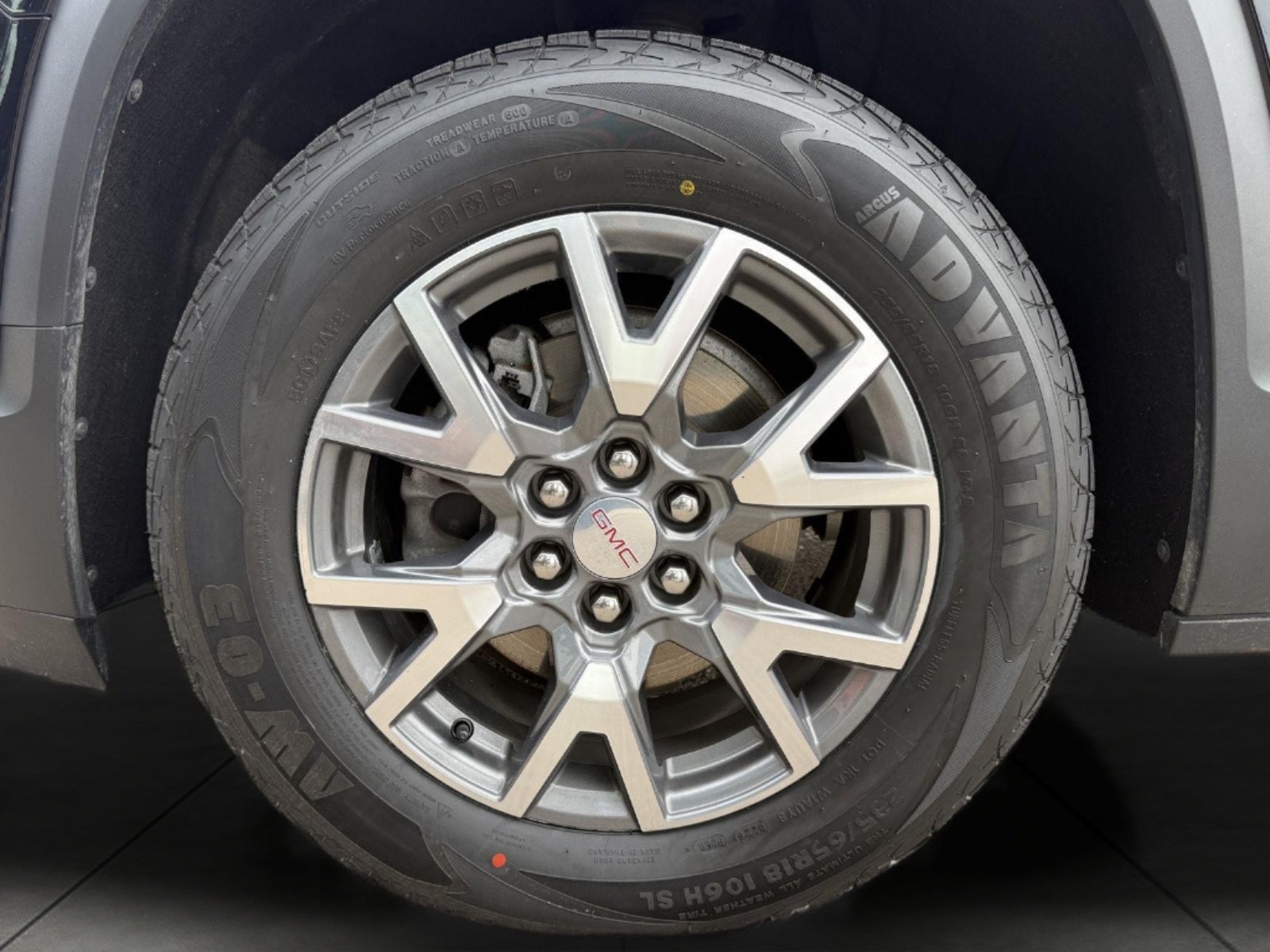 2023 GMC Acadia AWD SLT