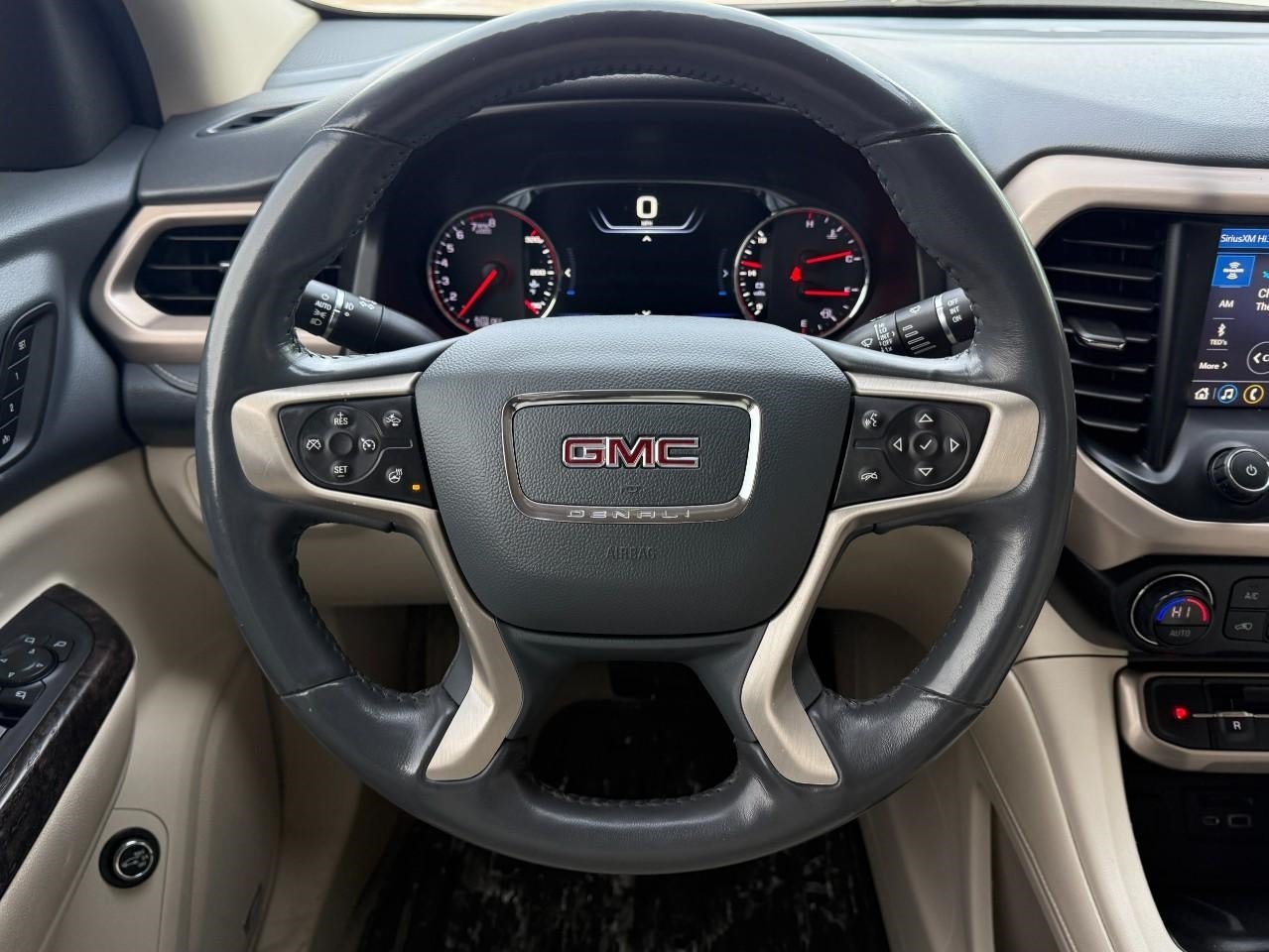 2020 GMC Acadia Denali