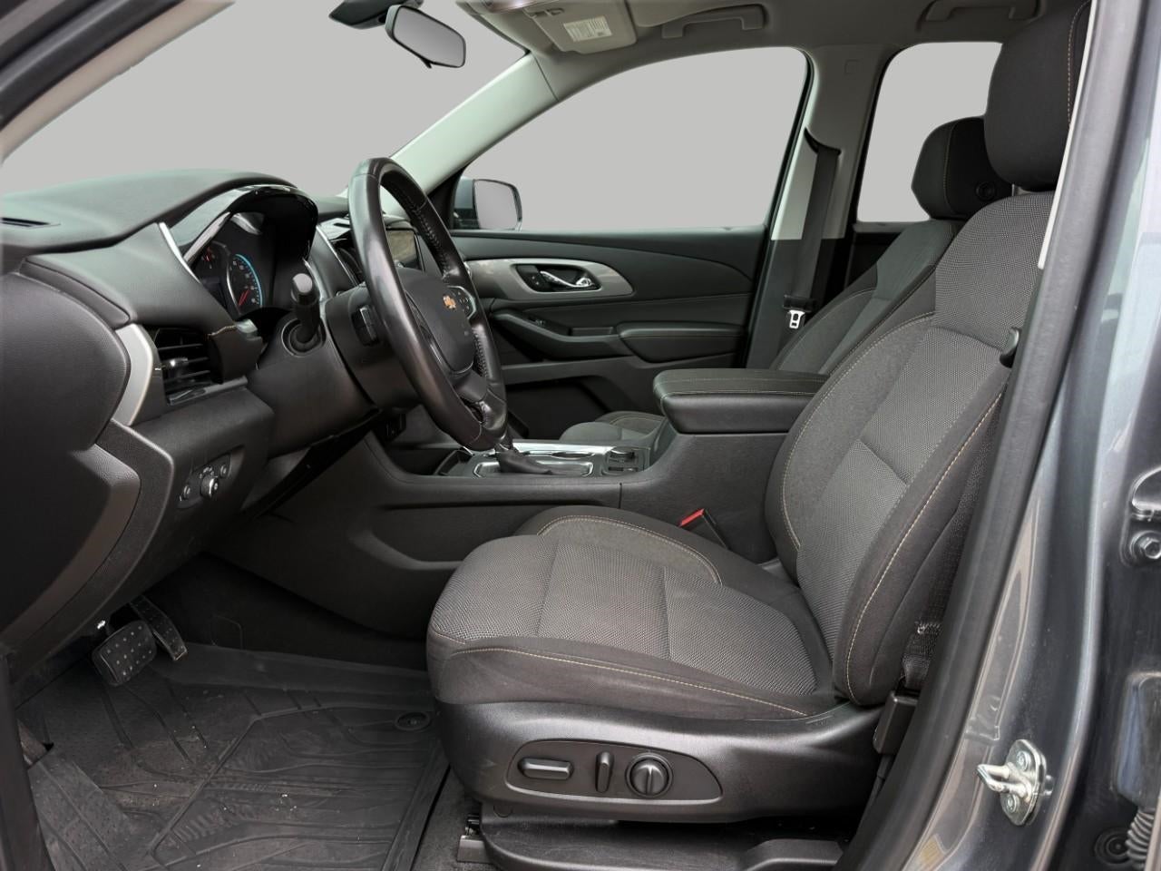 2020 Chevrolet Traverse AWD 1LT