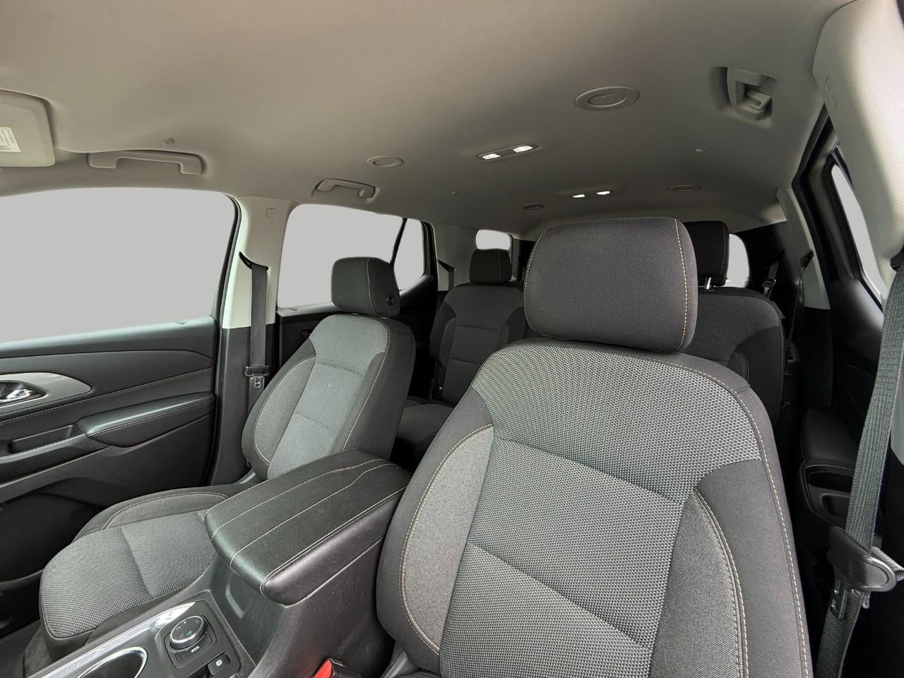 2020 Chevrolet Traverse AWD 1LT