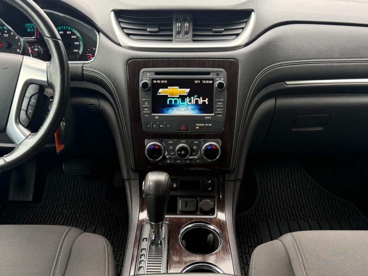 2016 Chevrolet Traverse FWD 1LT