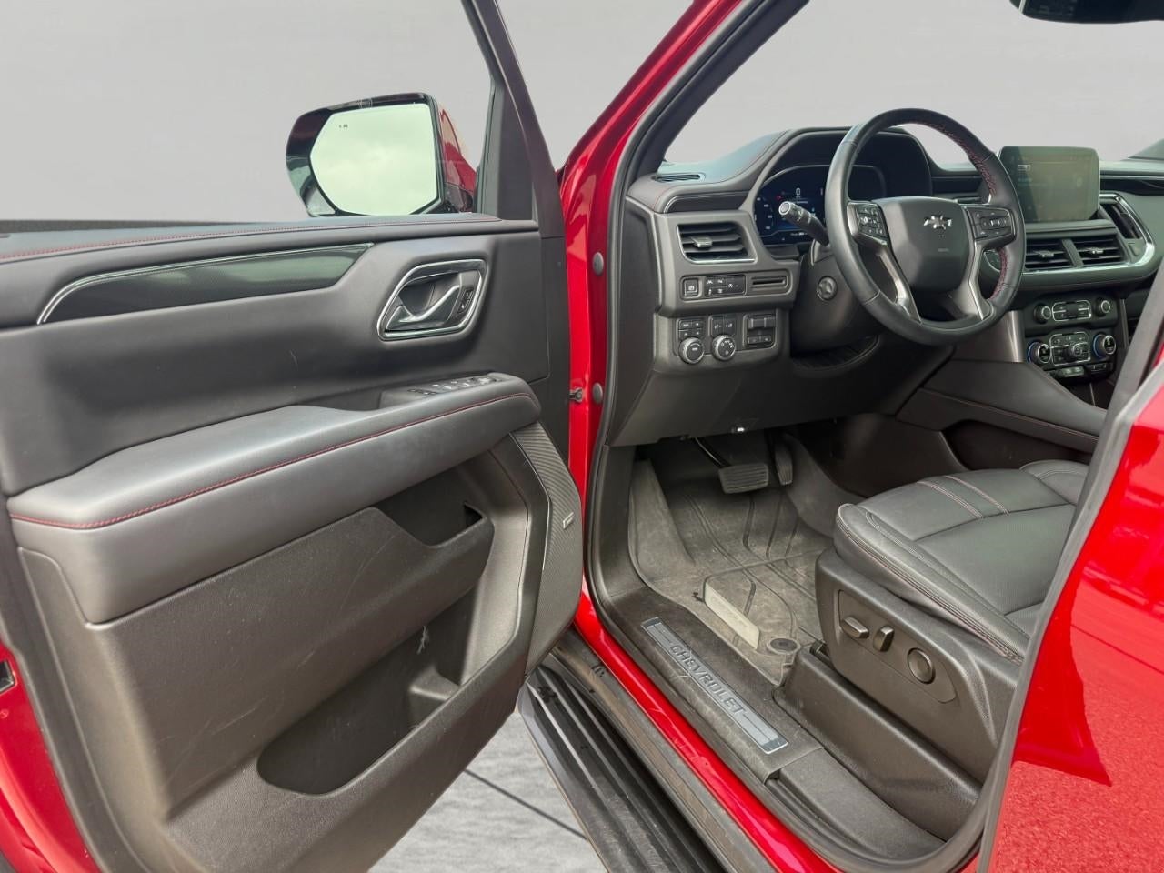 2023 Chevrolet Tahoe 4WD RST