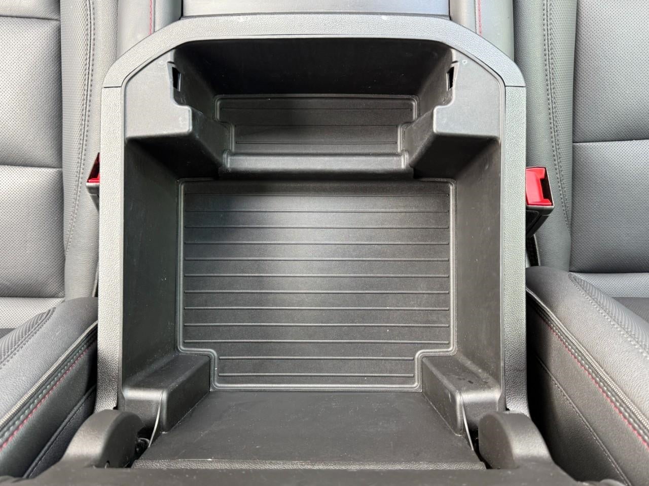 2023 Chevrolet Tahoe 4WD RST