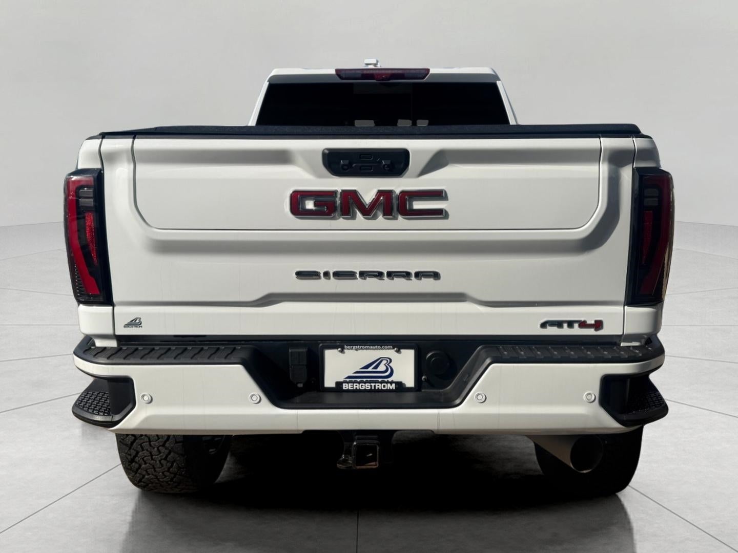 2024 GMC Sierra 2500HD Crew Cab Standard Box 4-Wheel Drive AT4