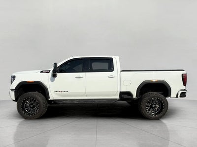 2024 GMC Sierra 2500HD Crew Cab Standard Box 4-Wheel Drive AT4