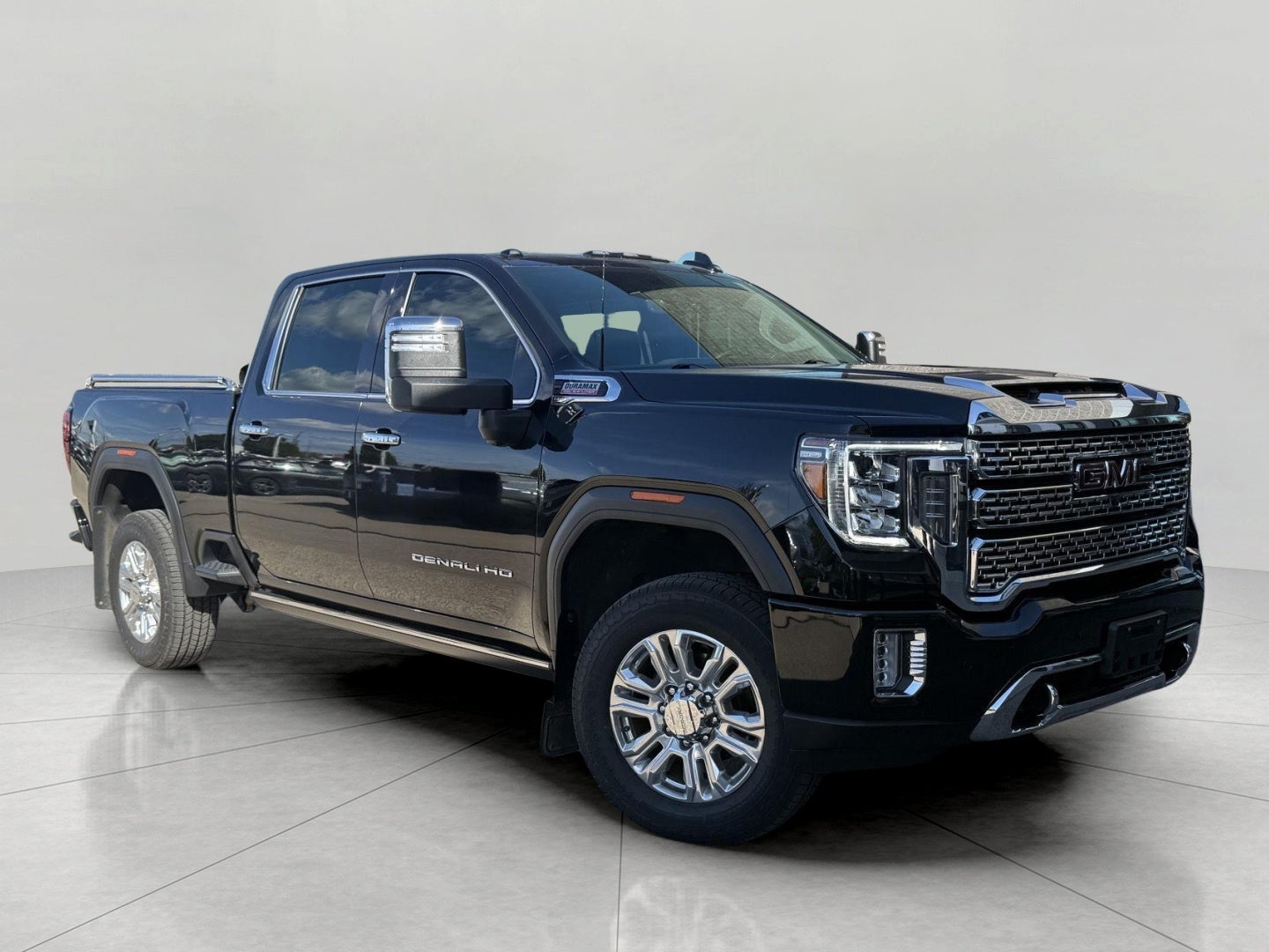 2023 GMC Sierra 3500HD Crew Cab Standard Box 4-Wheel Drive Denali