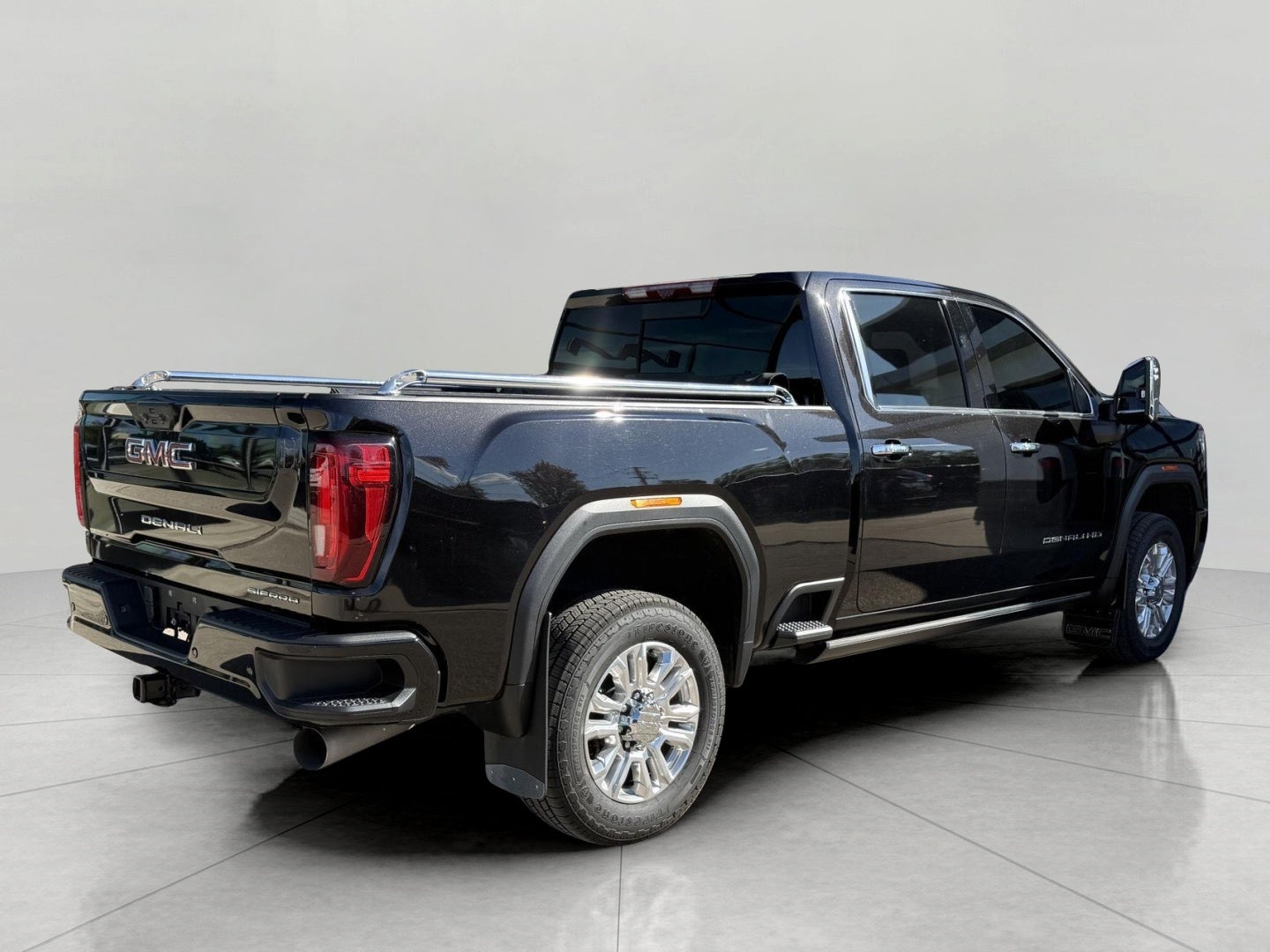 2023 GMC Sierra 3500HD Crew Cab Standard Box 4-Wheel Drive Denali