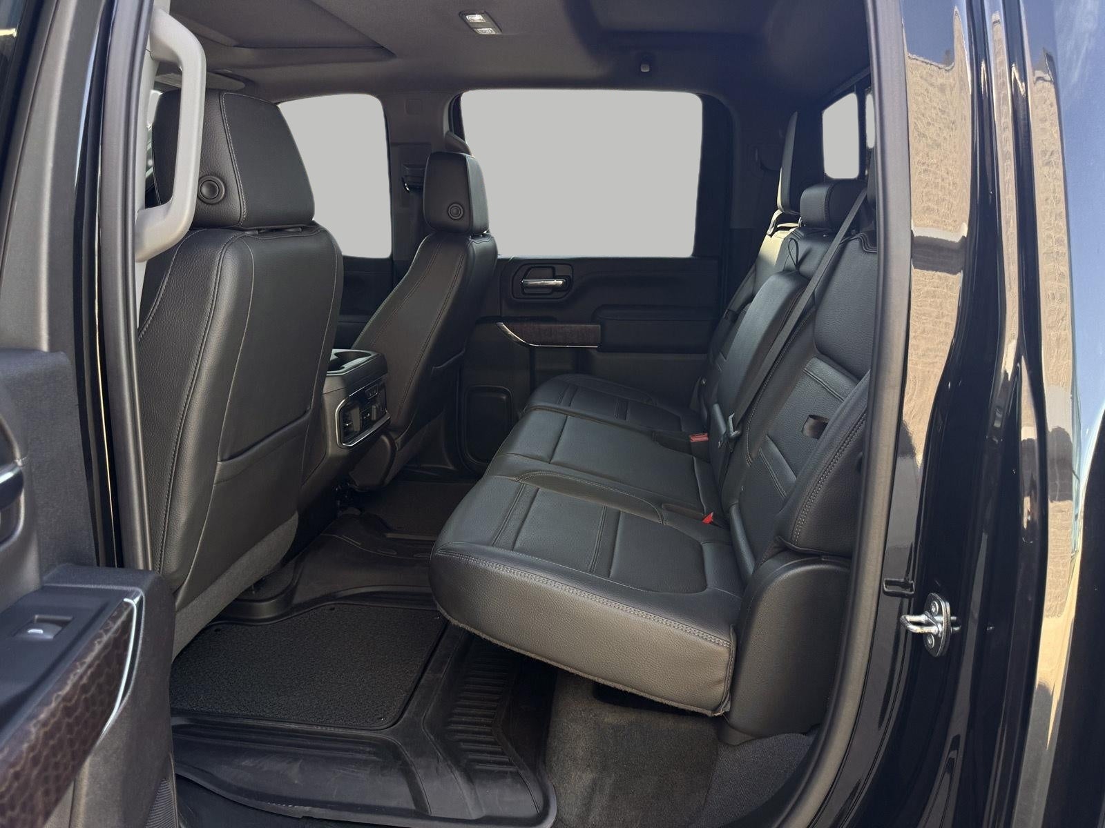 2023 GMC Sierra 3500HD Crew Cab Standard Box 4-Wheel Drive Denali