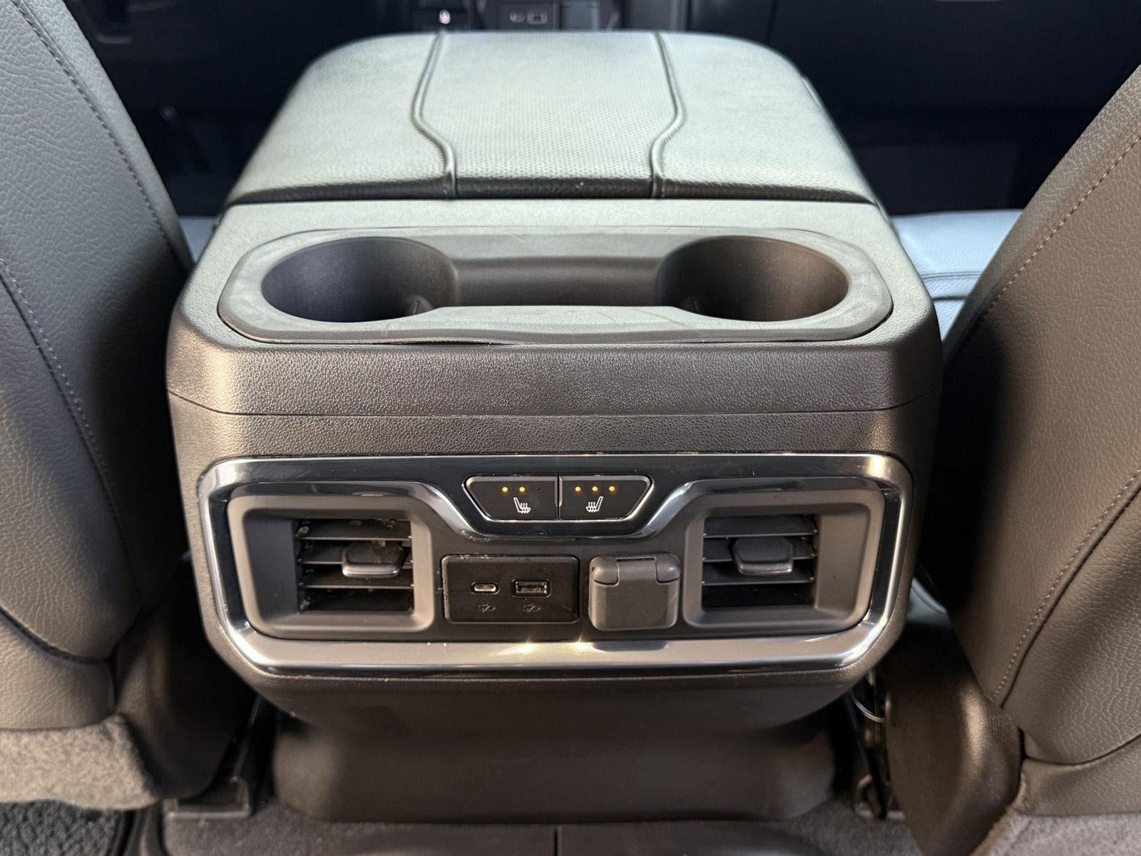 2023 GMC Sierra 3500HD Crew Cab Standard Box 4-Wheel Drive Denali