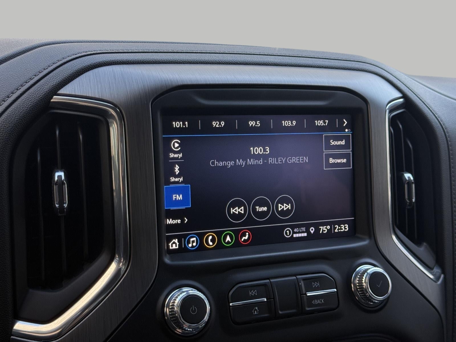 2023 GMC Sierra 3500HD Crew Cab Standard Box 4-Wheel Drive Denali