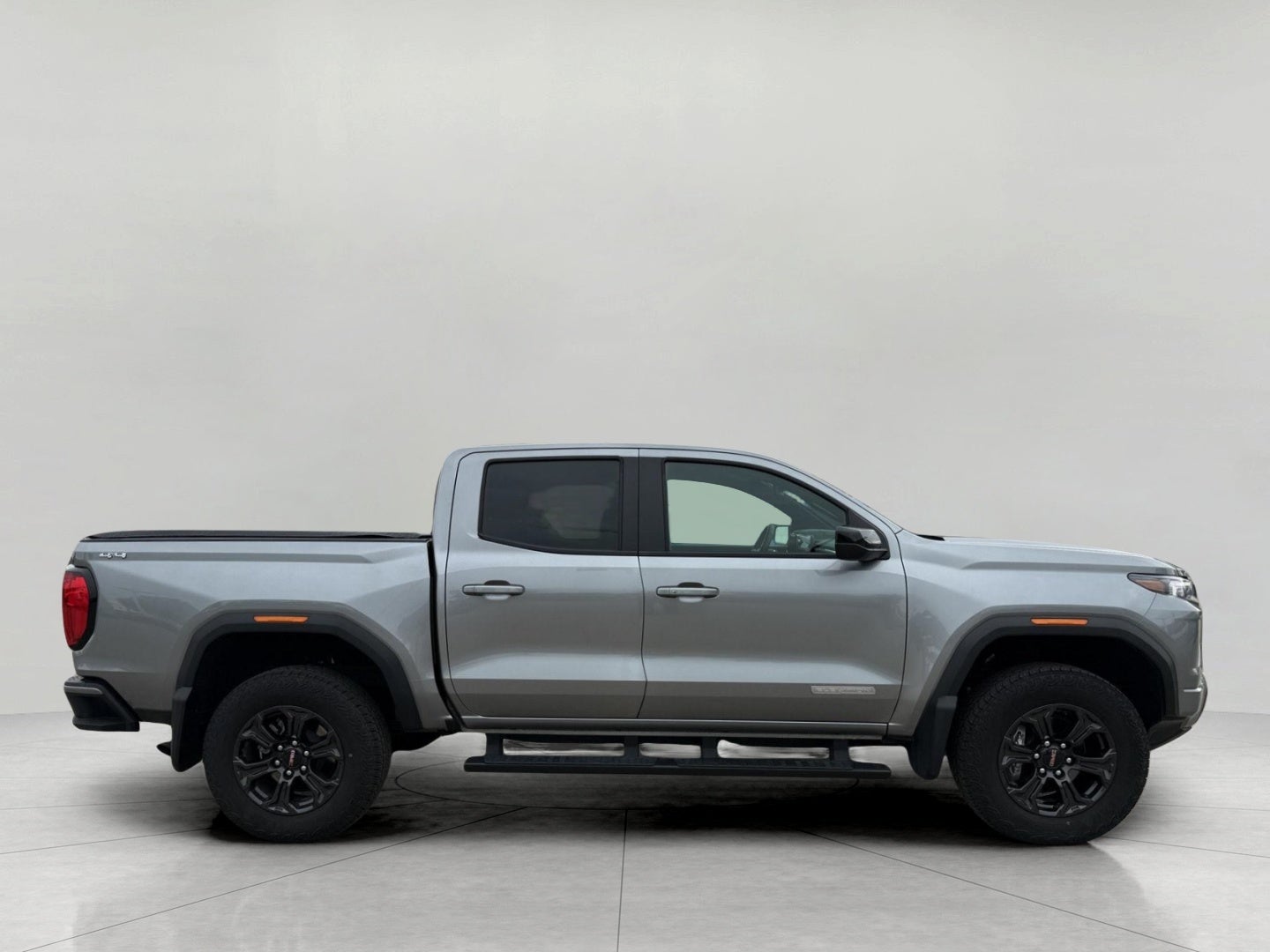 2024 GMC Canyon Crew Cab Short Box 4-Wheel Drive Elevation