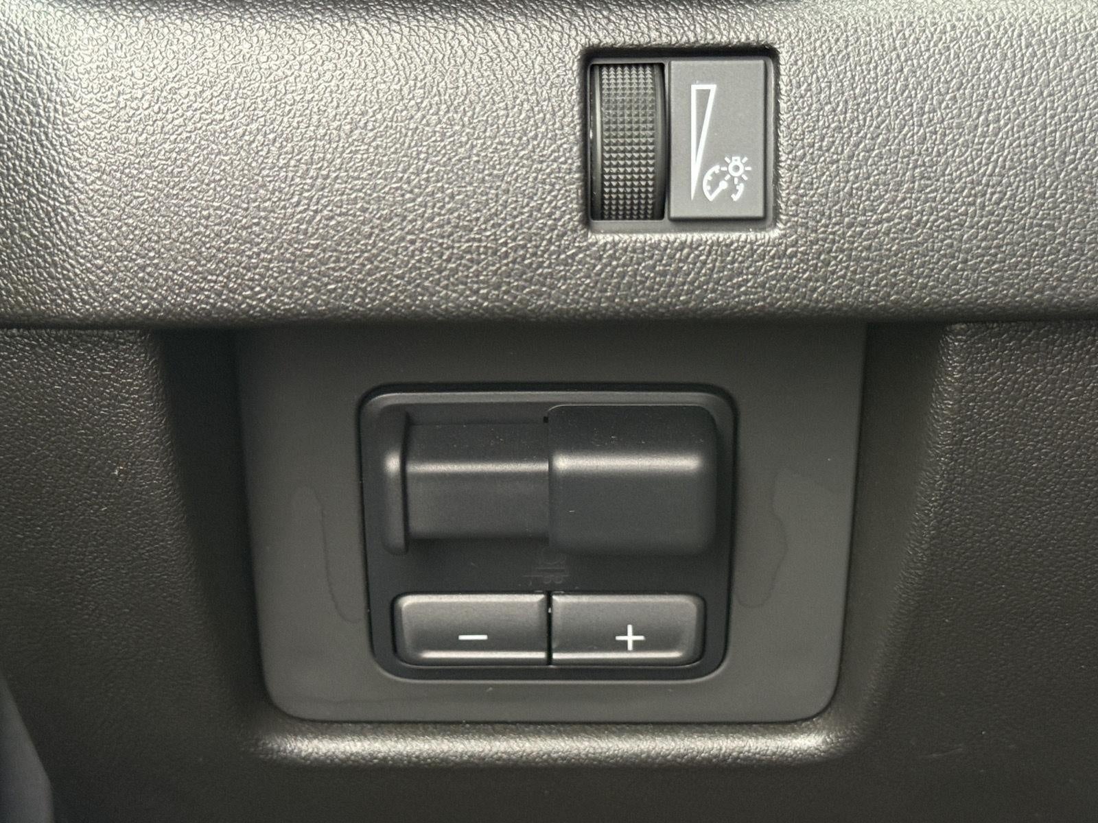 2024 GMC Canyon Crew Cab Short Box 4-Wheel Drive Elevation