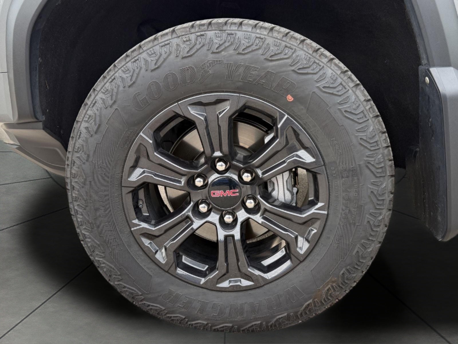 2024 GMC Canyon Crew Cab Short Box 4-Wheel Drive Elevation