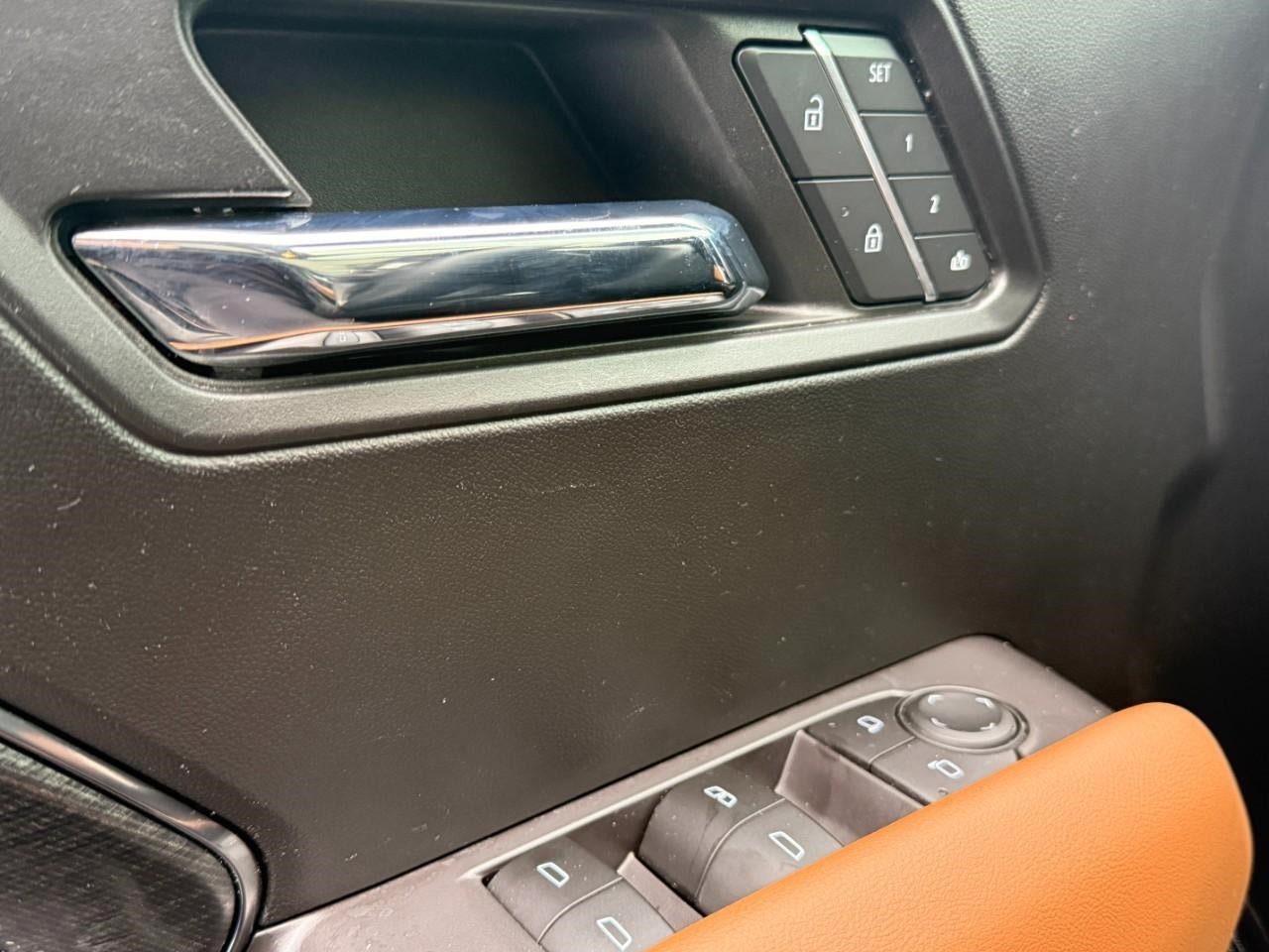 2023 GMC Canyon 4WD AT4