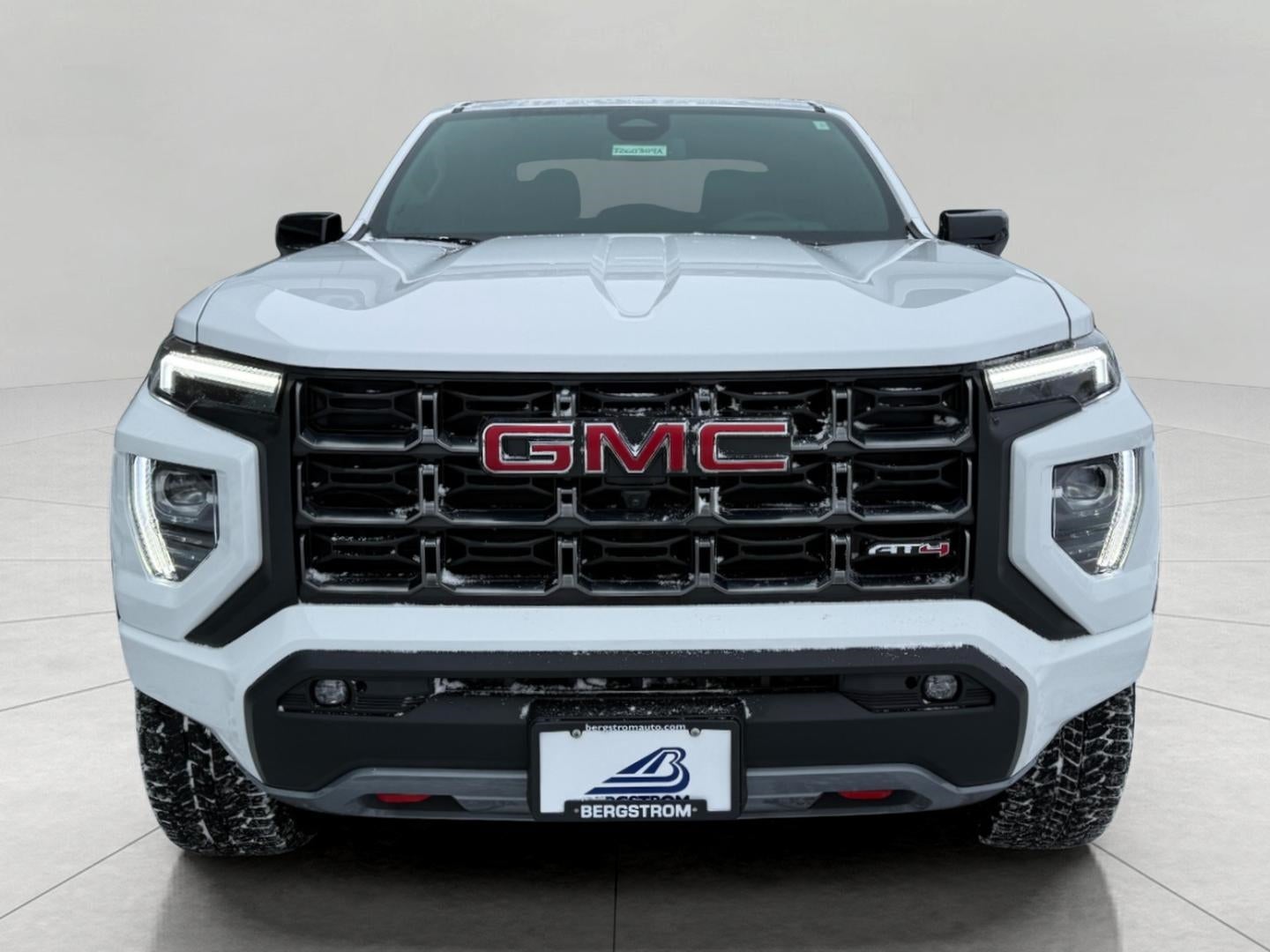 2023 GMC Canyon 4WD AT4