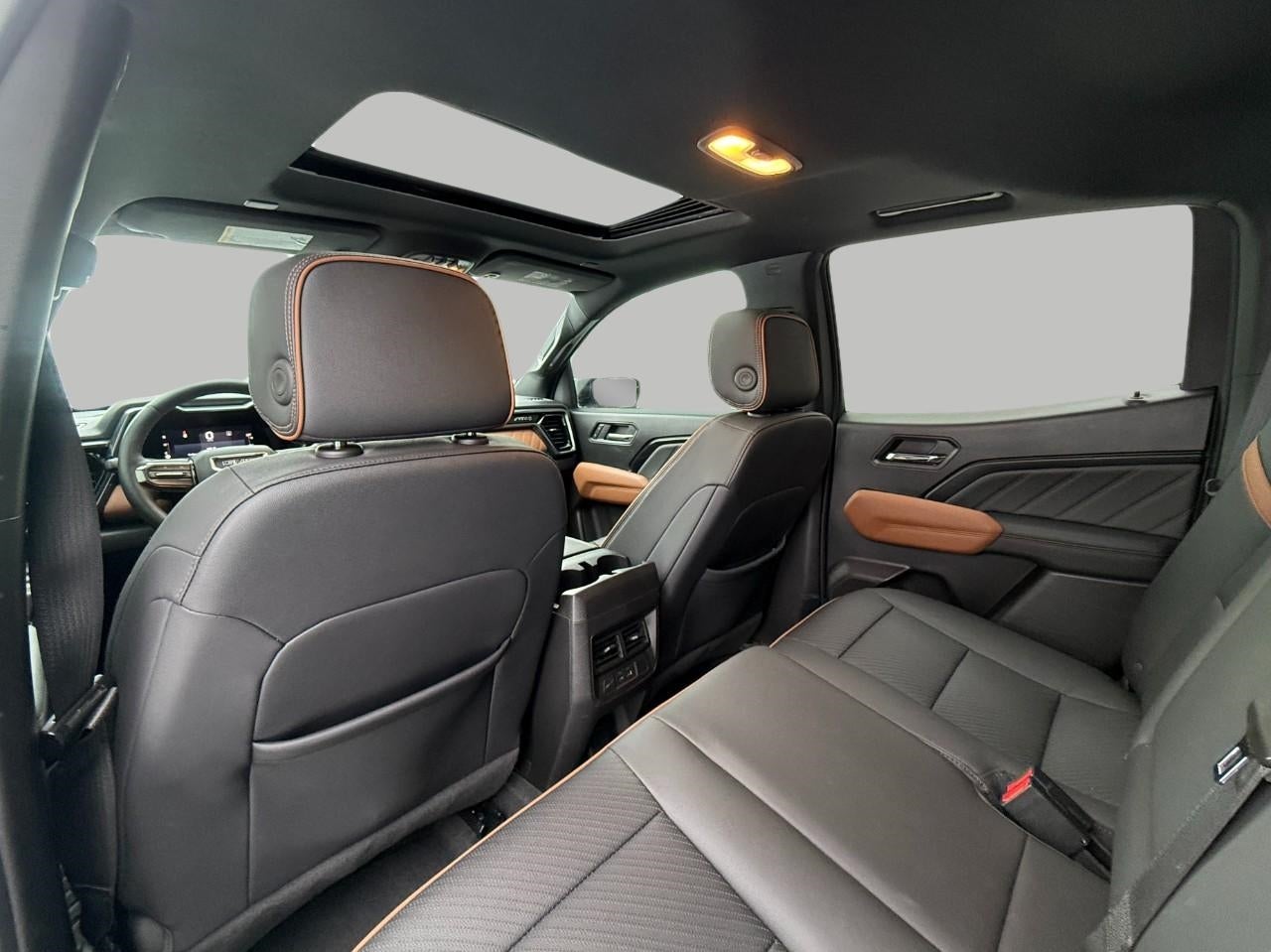 2023 GMC Canyon 4WD AT4