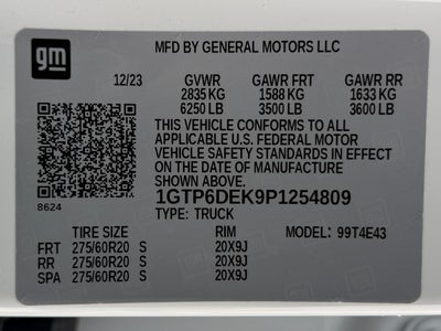 2023 GMC Canyon 4WD AT4