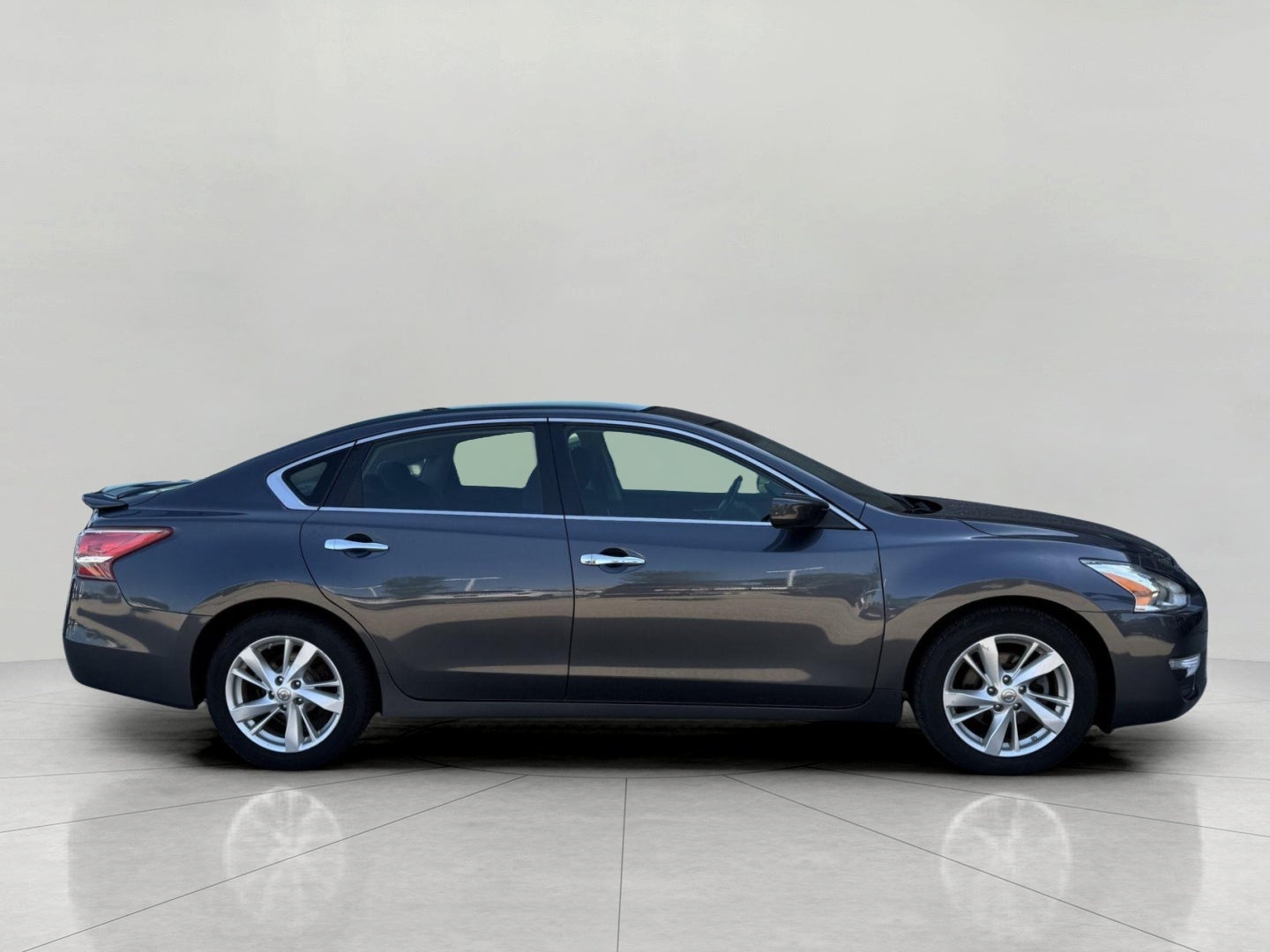 2013 Nissan Altima 4dr Sdn I4 2.5 SV