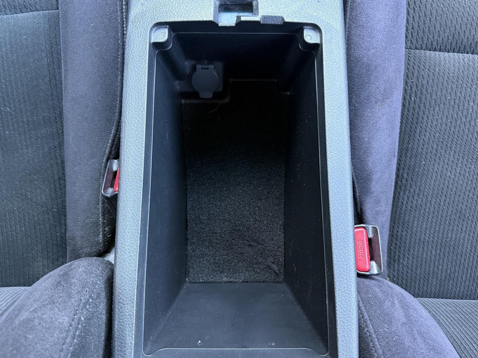 2013 Nissan Altima 4dr Sdn I4 2.5 SV