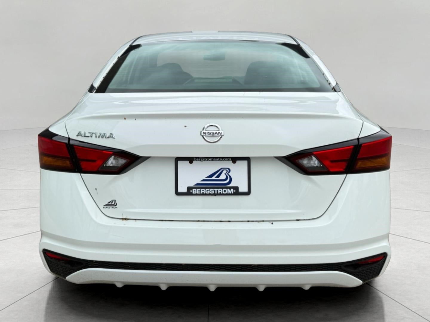2022 Nissan Altima 2.5 S Sedan
