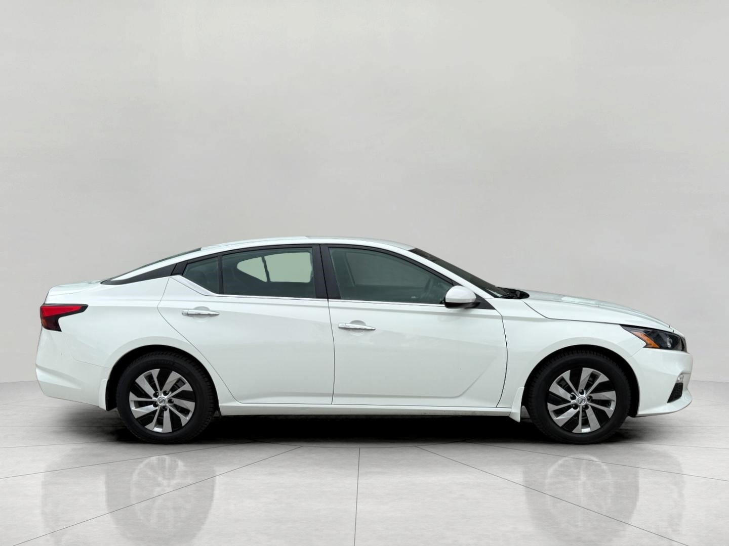 2022 Nissan Altima 2.5 S Sedan